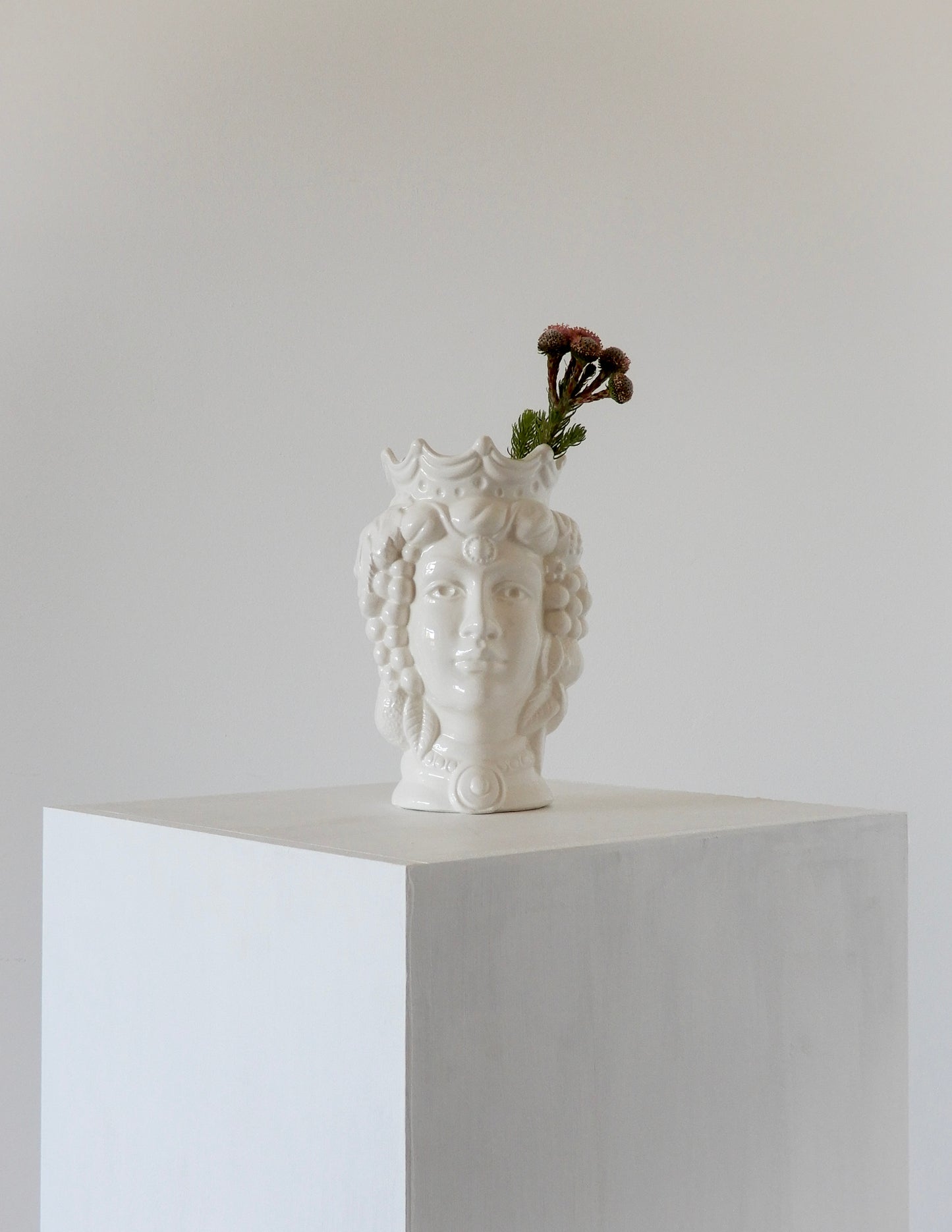 Testa Di Moro White (Small)