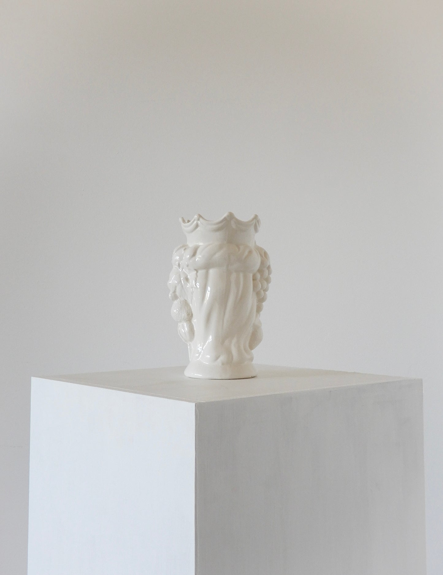 Testa Di Moro White (Small)